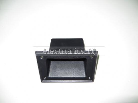 ДРЪЖКА ЗА ТОНКОЛОНИ PVC 135MM/85MM Дръжка за тонколони 135MM/85MM